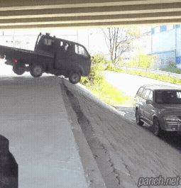16843050464679.gif